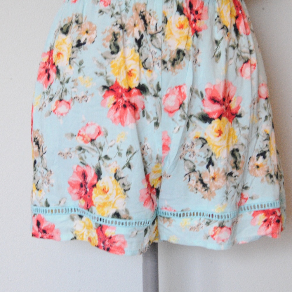 NWT [Be Bop] floral printed romper #225 - Picture 5 of 7